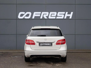 Хетчбэк Mercedes-benz B-класс 2013 года, 910000 рублей, Краснодар