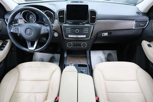 Внедорожник Mercedes-benz GLE-класс 2017 года, 4399000 рублей, Омск