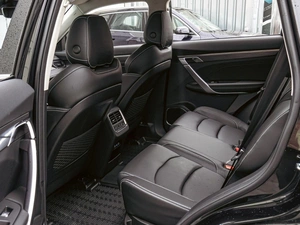 Внедорожник Geely Atlas Pro 2023 года, 2370000 рублей, Краснодар