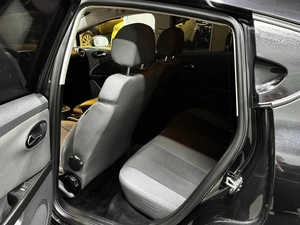 Хетчбэк SEAT Leon 2008 года, 747000 рублей, Красноярск