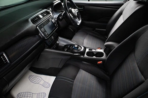 Хетчбэк Nissan Leaf 2017 года, 1459000 рублей, Сургут