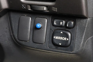 Минивэн Toyota Wish 2004 года, 699000 рублей, Новосибирск