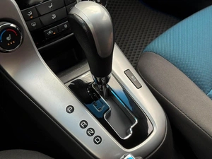 Седан Chevrolet Cruze 2012 года, 949000 рублей, Кропоткин