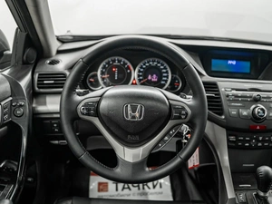 Седан Honda Accord 2008 года, 1225000 рублей, Красноярск