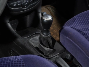 Хетчбэк Peugeot 206 2004 года, 319111 рублей, Тверь