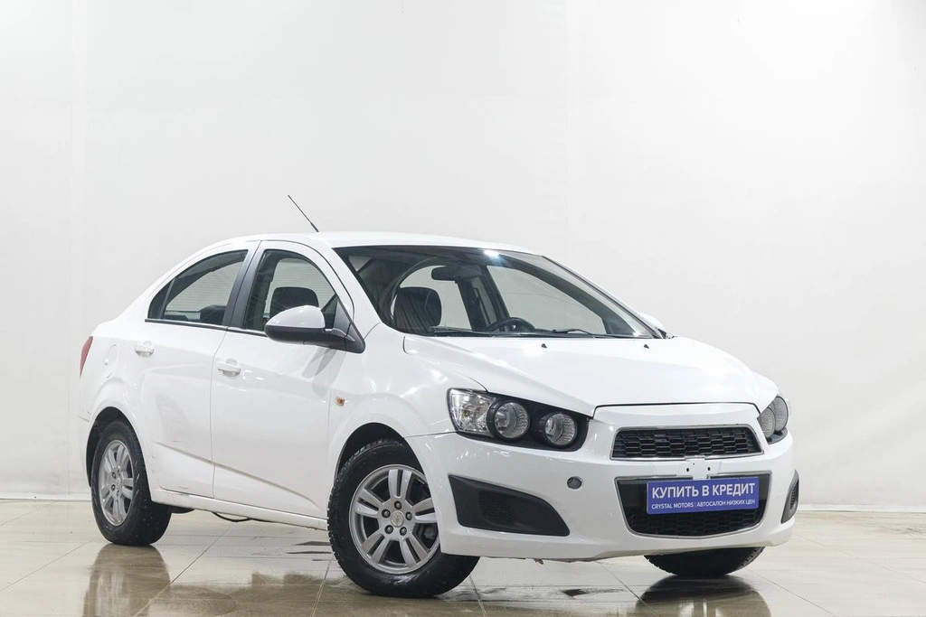 Седан Chevrolet Aveo 2012 года, 599000 рублей, Новокузнецк