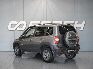 Внедорожник Chevrolet Niva 2017 года, 870000 рублей, Муром