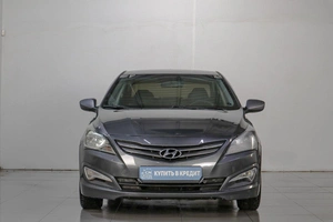 Седан Hyundai Solaris 2015 года, 919000 рублей, Челябинск