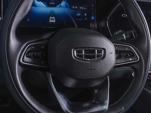 Внедорожник Geely Monjaro 2023 года, 3420000 рублей, Ростов-на-Дону
