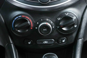 Хетчбэк Hyundai Solaris 2014 года, 920000 рублей, Челябинск