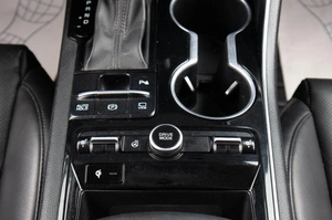 Седан Kia K5 2020 года, 2189000 рублей, Оренбург