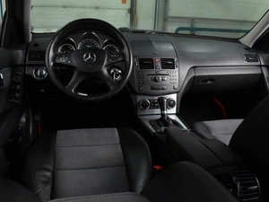 Седан Mercedes-benz C-класс 2009 года, 1070000 рублей, Воронеж