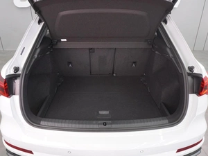 Внедорожник Audi Q3 2026 года, 4017000 рублей, Воронеж