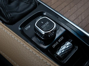 Внедорожник Volvo XC90 2015 года, 2300000 рублей, Краснодар