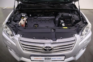 Внедорожник Toyota RAV4 2010 года, 1500000 рублей, Брянск