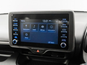 Хетчбэк Toyota Yaris 2020 года, 1120000 рублей, Красноярск