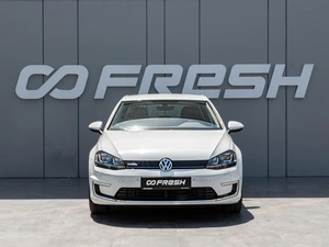 Хетчбэк Volkswagen Golf 2017 года, 1597000 рублей, Краснодар