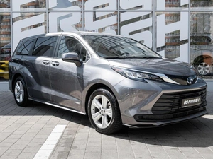Минивэн Toyota Sienna 2021 года, 3999000 рублей, Ставрополь