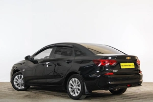 Седан Chevrolet Monza 2023 года, 1599000 рублей, Тюмень