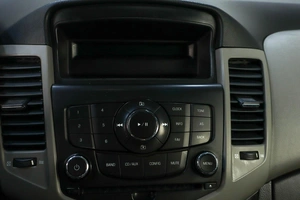 Седан Chevrolet Cruze 2011 года, 619000 рублей, Челябинск