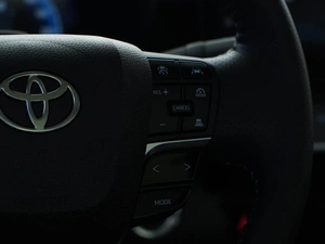 Седан Toyota Camry 2026 года, 4290888 рублей, Москва