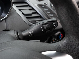 Седан Ford Fiesta 2016 года, 950000 рублей, Краснодар