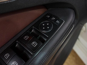Седан Mercedes-benz E-класс 2010 года, 1469000 рублей, Воронеж