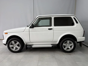 Внедорожник ВАЗ (LADA) 4x4 (Нива) 2018 года, 785000 рублей, Красноярск