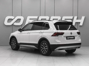 Внедорожник Volkswagen Tiguan 2019 года, 2350000 рублей, Ростов-на-Дону