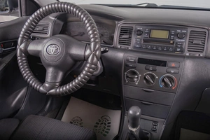 Хетчбэк Toyota Corolla 2006 года, 499000 рублей, Томск