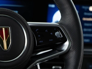 Внедорожник Hongqi E-HS9 2021 года, 3537444 рублей, Москва