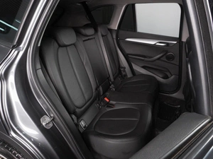 Внедорожник BMW X1 2019 года, 1988000 рублей, Красный Пахарь