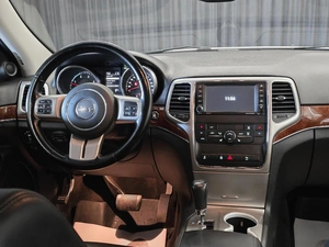 Внедорожник Jeep Grand Cherokee 2012 года, 1829000 рублей, Красноярск