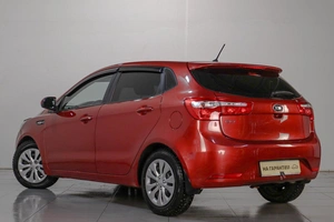 Хетчбэк Kia Rio 2013 года, 749000 рублей, Челябинск