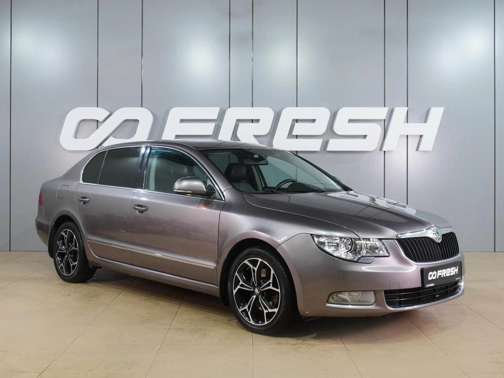 Лифтбек Skoda Superb 2012 года, 1219000 рублей, Воронеж