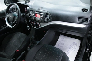 Хетчбэк Kia Picanto 2012 года, 688000 рублей, Солонцы