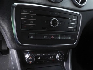 Седан Mercedes-benz CLA-класс 2015 года, 1750000 рублей, Ростов-на-Дону