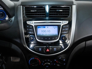 Седан Hyundai Solaris 2014 года, 1115000 рублей, Ставрополь