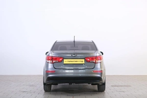 Седан Kia Rio 2015 года, 989000 рублей, Омск