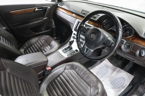 Седан Volkswagen Passat 2013 года, 1179000 рублей, Новокузнецк