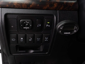 Внедорожник Toyota Land Cruiser 2013 года, 3675000 рублей, Тюмень