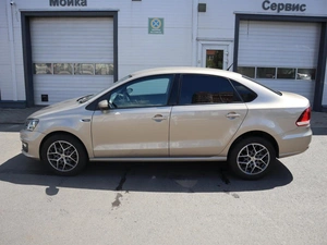 Седан Volkswagen Polo 2016 года, 970000 рублей, Железногорск
