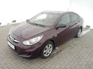 Седан Hyundai Solaris 2012 года, 640000 рублей, Клинцы