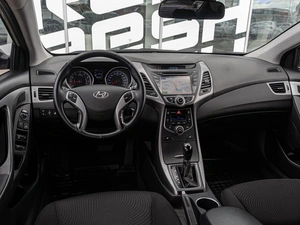 Седан Hyundai Elantra 2015 года, 1260000 рублей, Краснодар