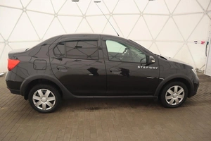 Седан Renault Logan 2019 года, 1015000 рублей, Орёл