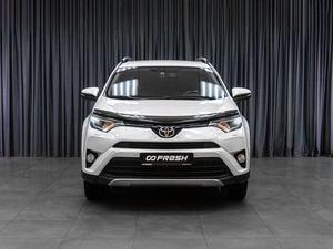 Внедорожник Toyota RAV4 2018 года, 2999000 рублей, Тюмень