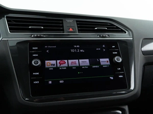 Внедорожник Volkswagen Tiguan 2018 года, 2613040 рублей, Москва