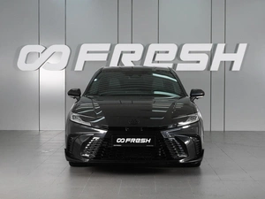 Седан Toyota Camry 2024 года, 3557000 рублей, Красный Пахарь