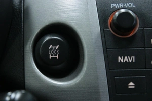 Внедорожник Toyota RAV4 2007 года, 1298000 рублей, Солонцы