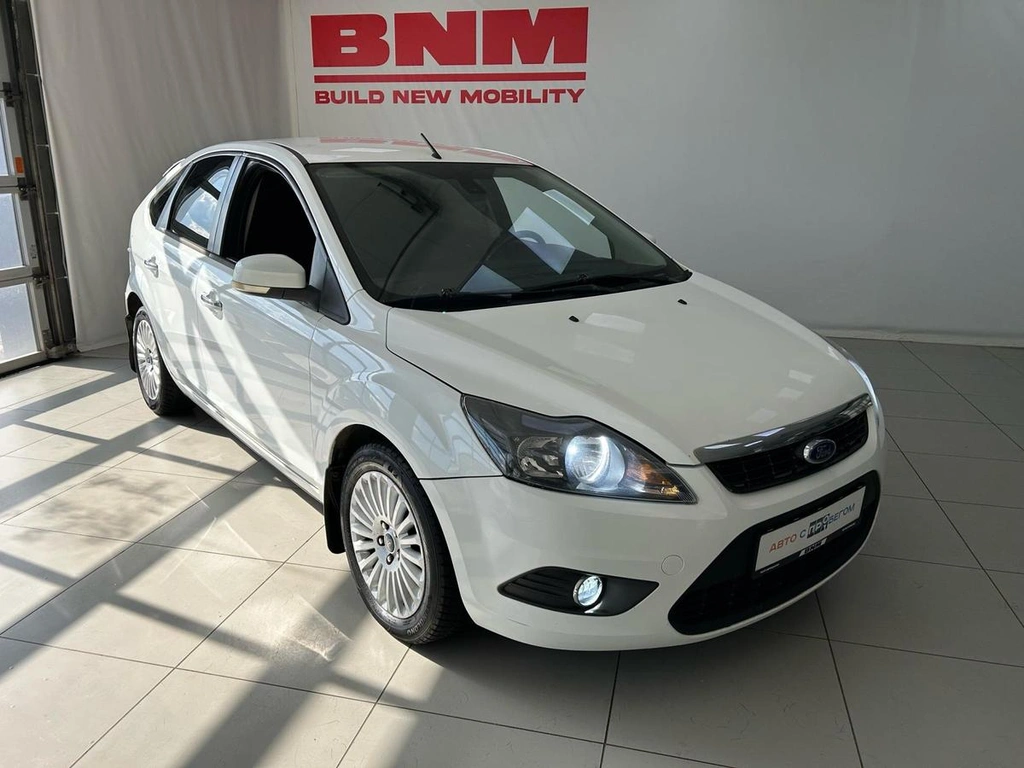 Хэтчбек Ford Focus 2011 года, 650000 рублей, Брянск